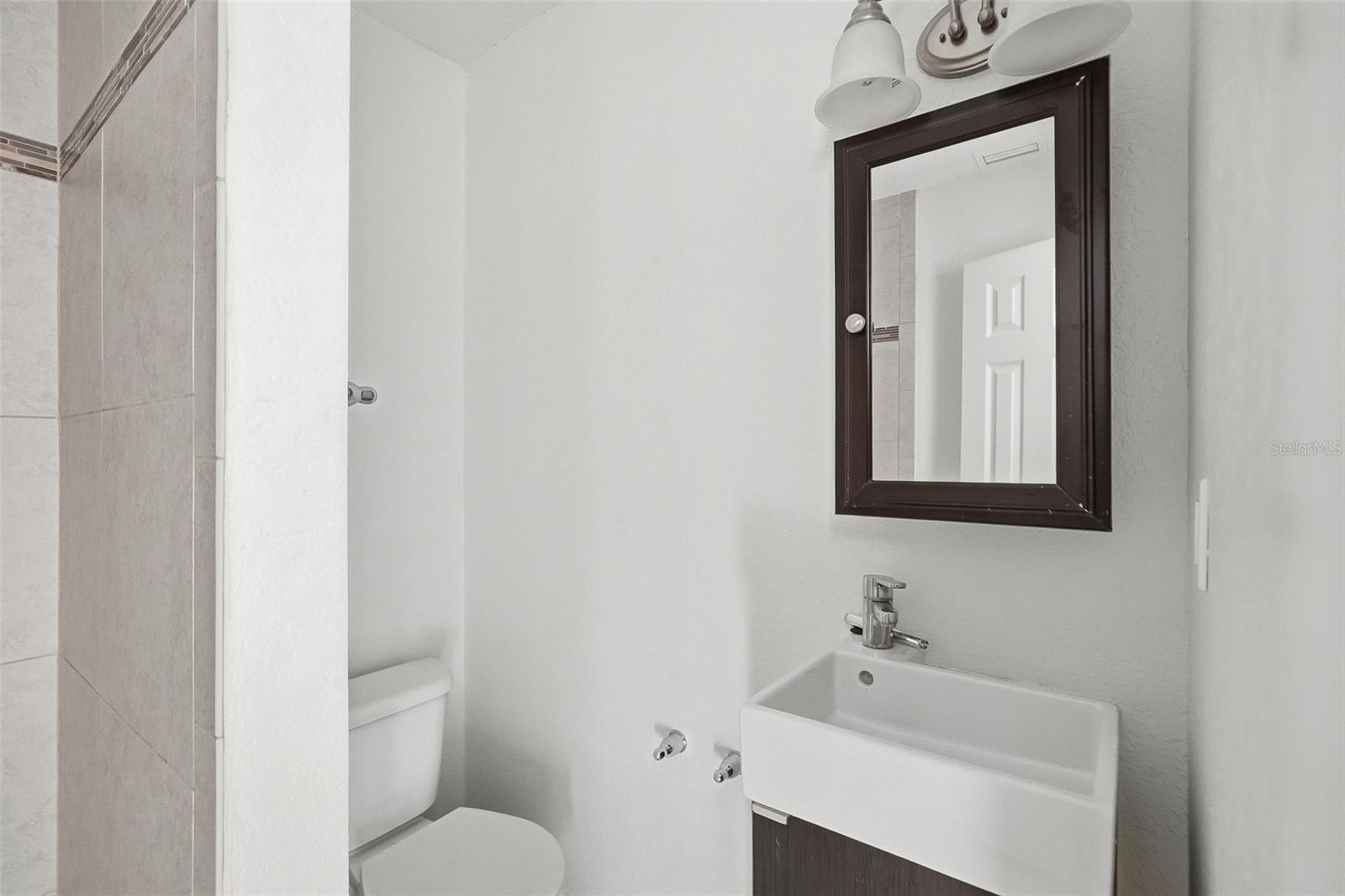 2814 W Humphrey St Property Photo 58