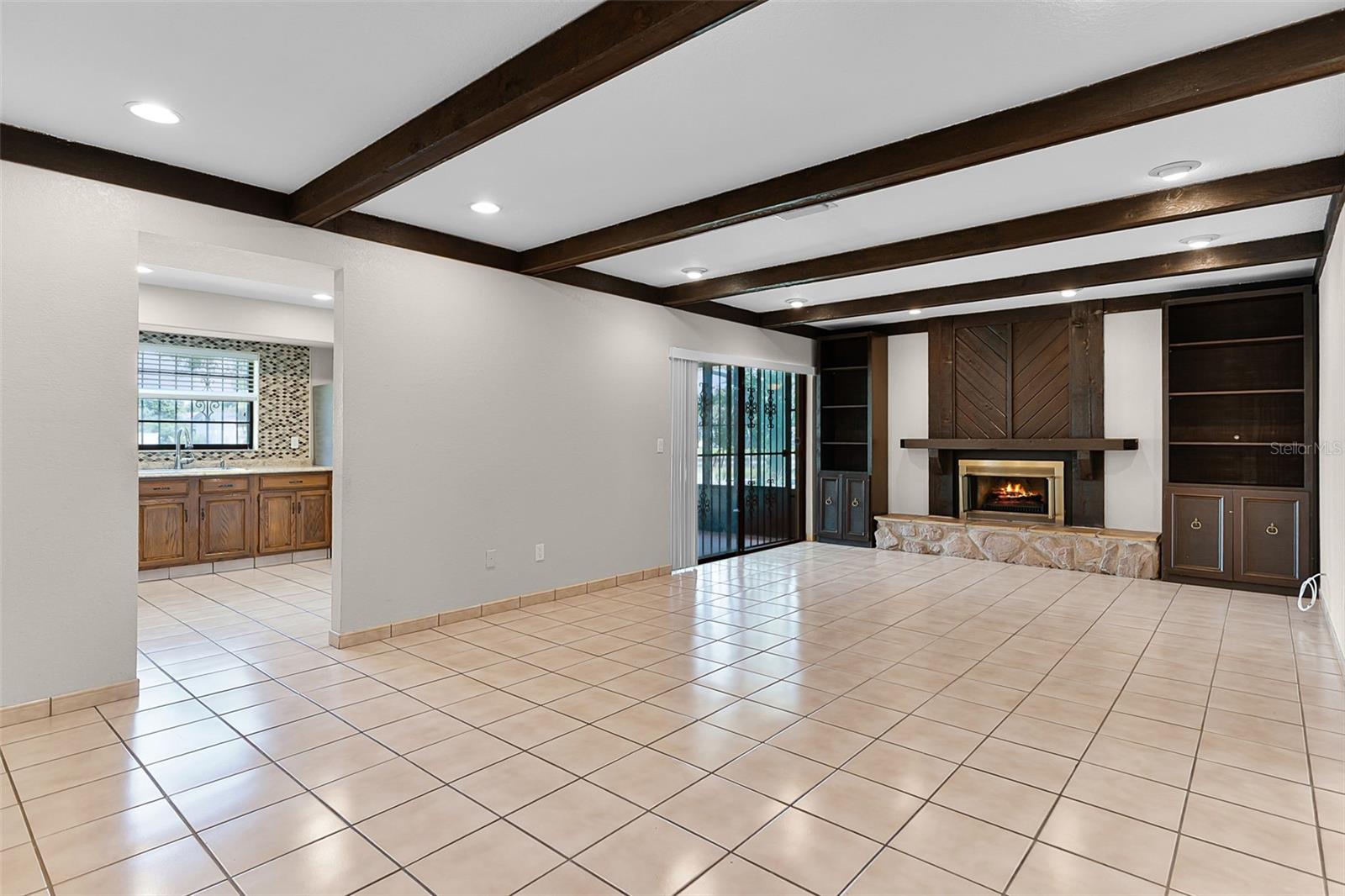 8208 La Serena Dr Property Photo 3