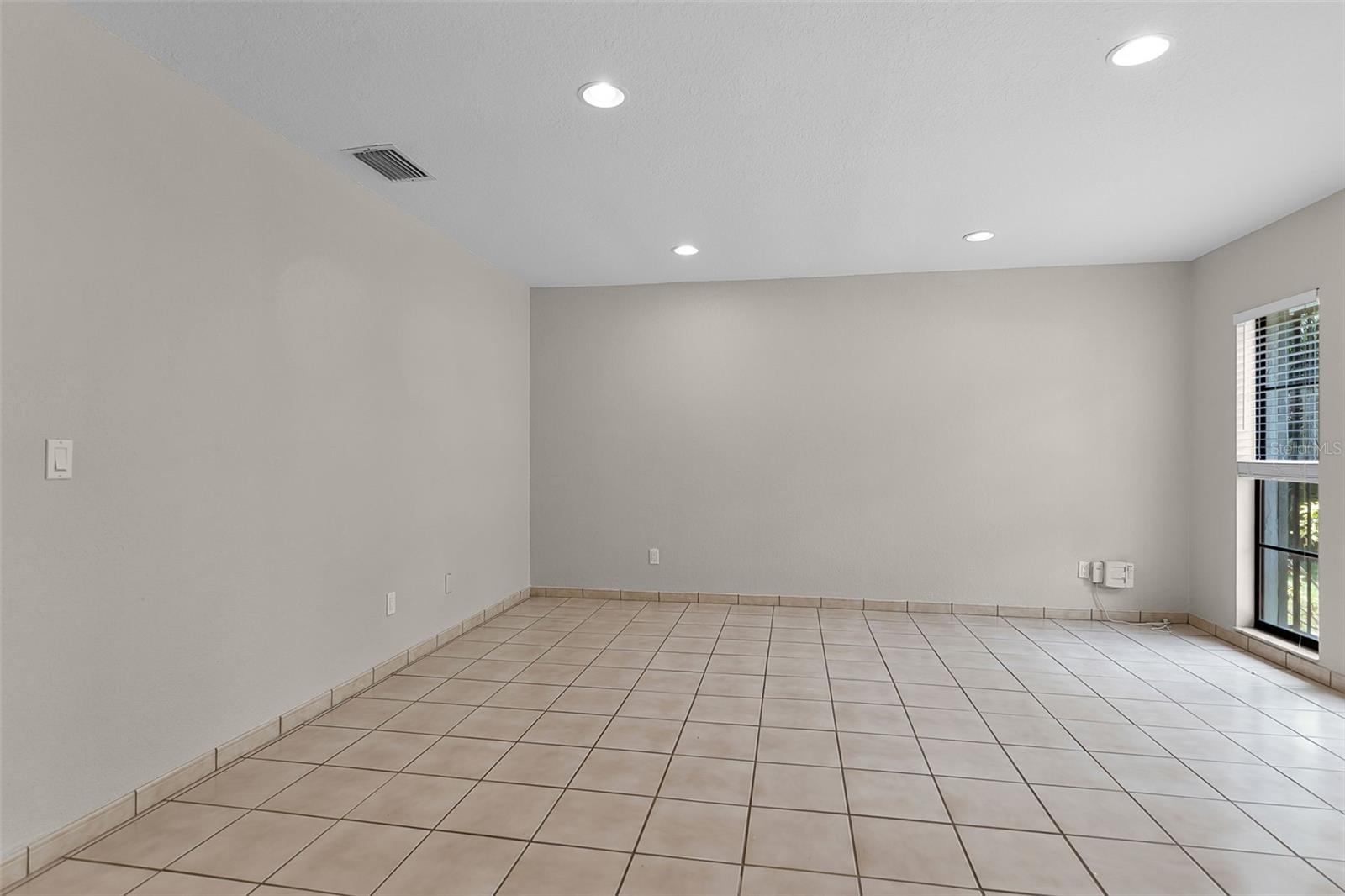 8208 La Serena Dr Property Photo 6