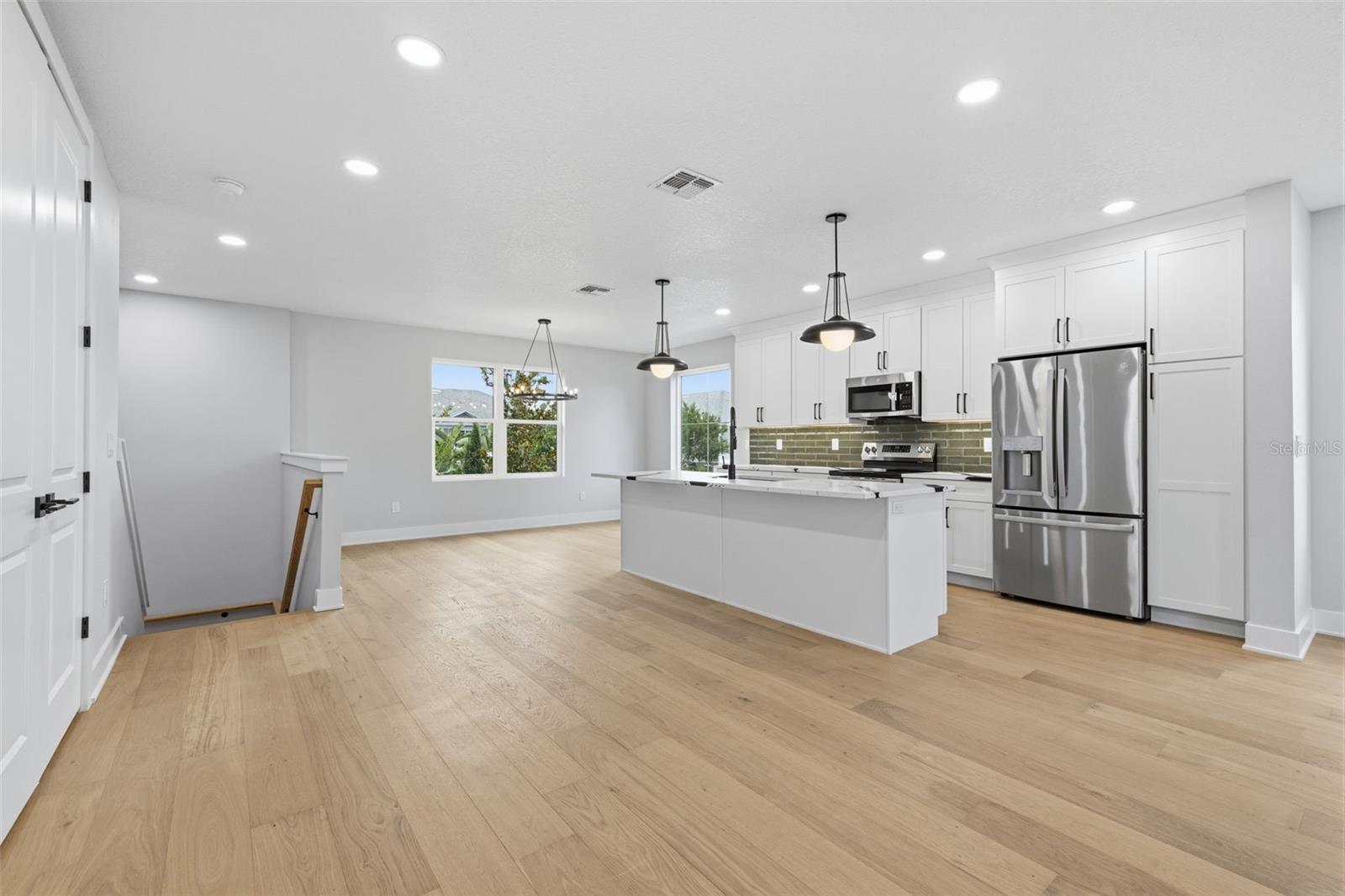 4208 W Carmen St #d Property Photo 14