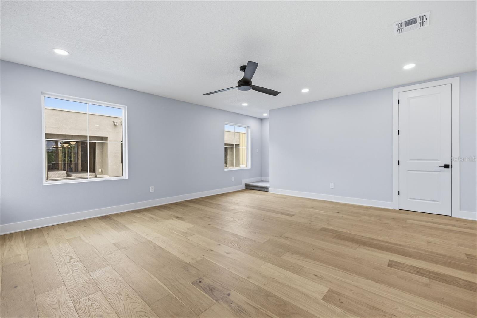 4208 W Carmen St #d Property Photo 17