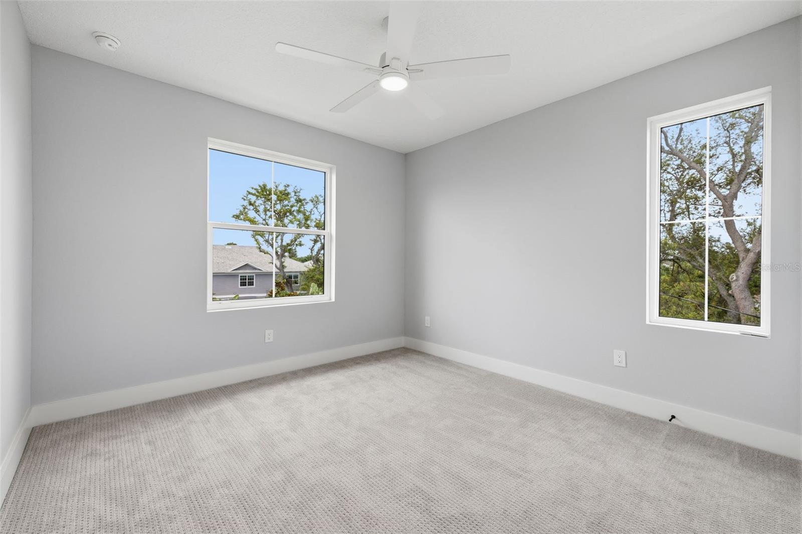 4208 W Carmen St #d Property Photo 28