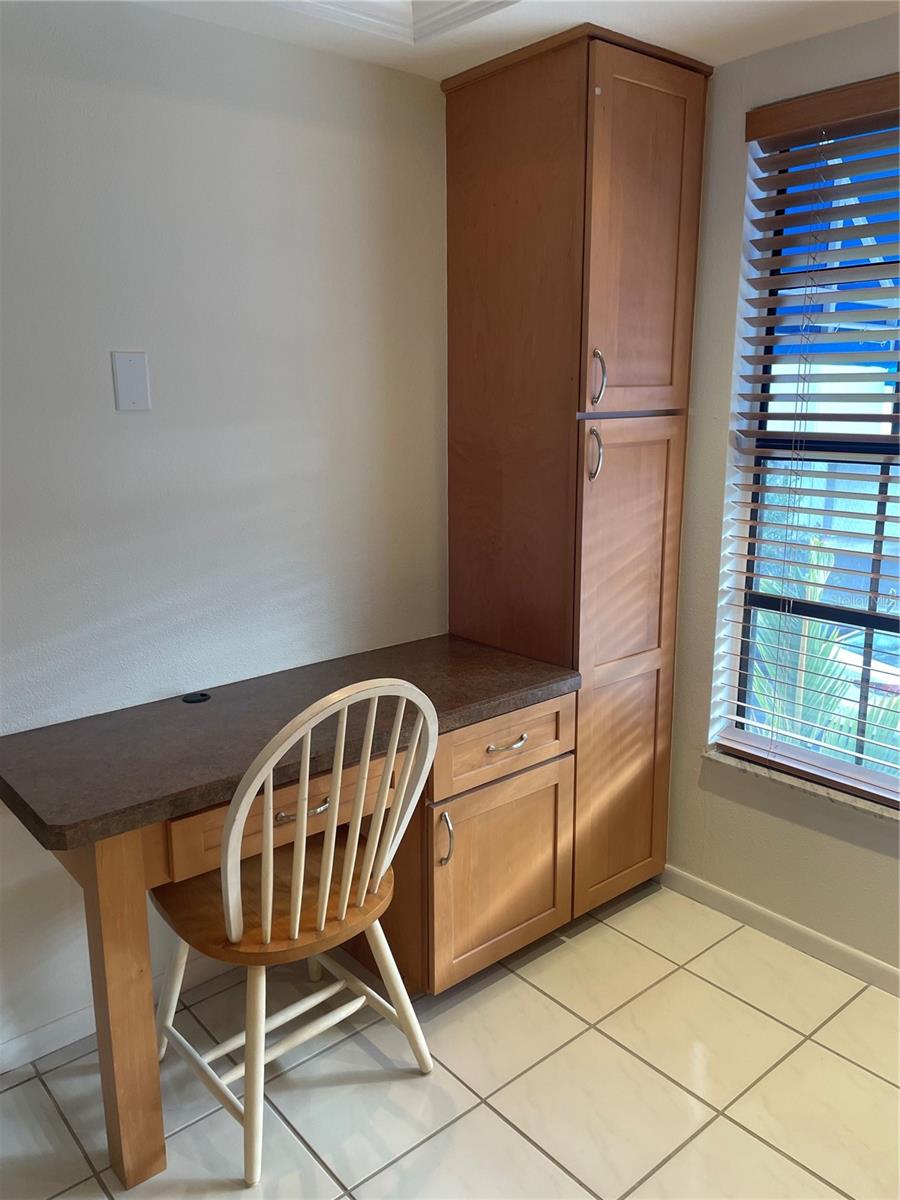 745 Pinellas Bayway S #105 Property Photo 9