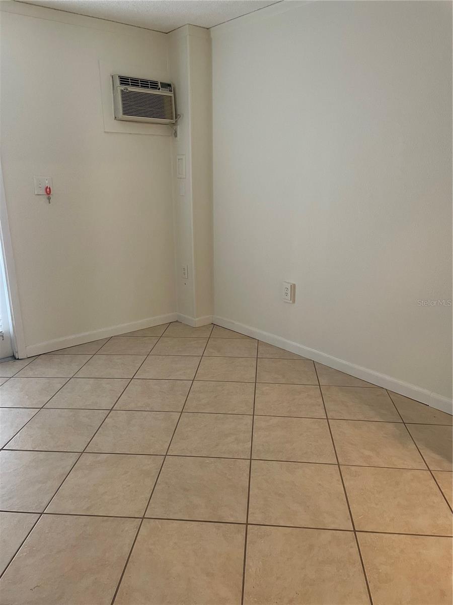 745 Pinellas Bayway S #105 Property Photo 26
