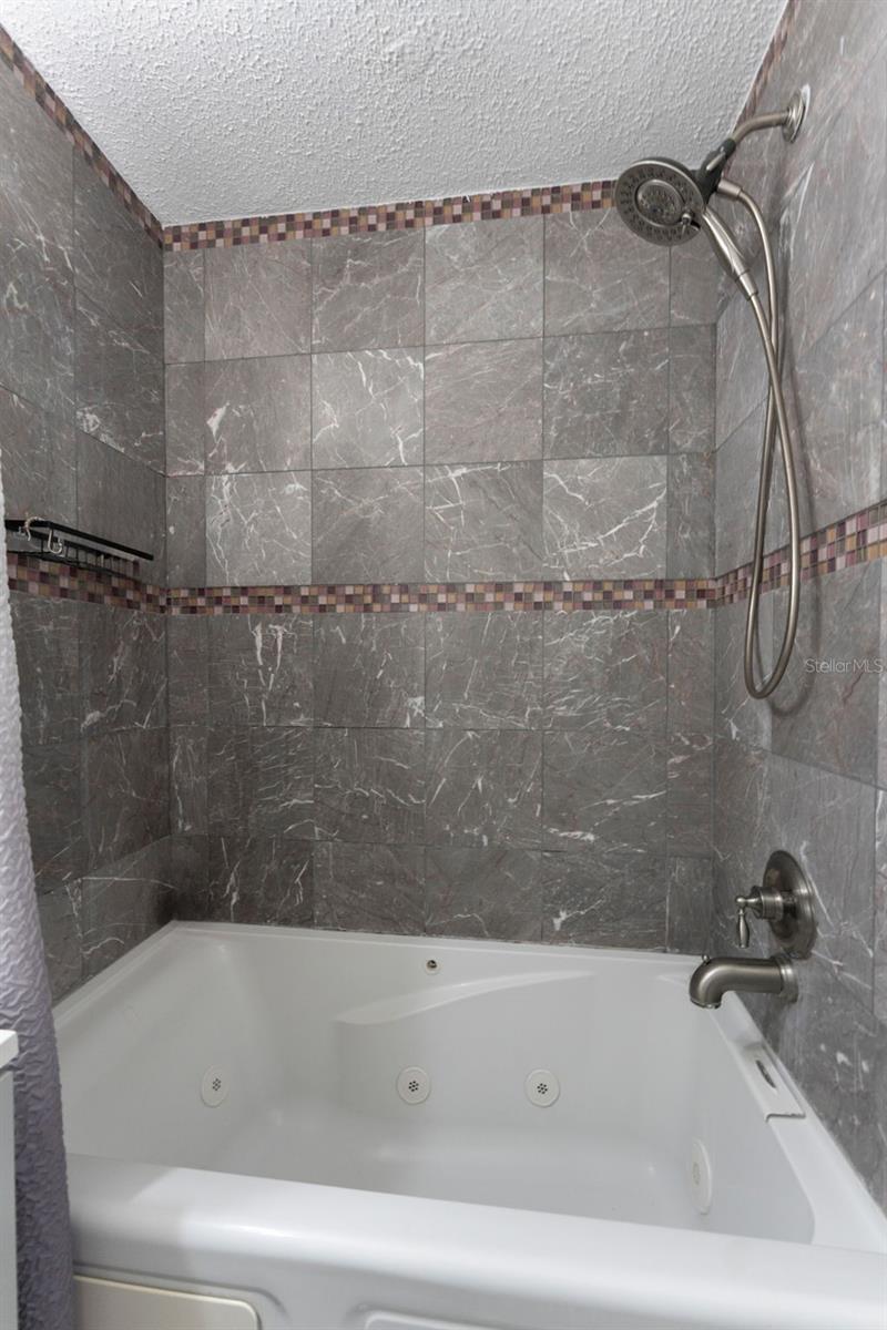 5017 Stolls Ave Property Photo 24