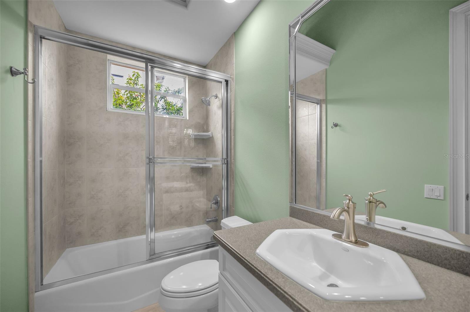 8871 Silverthorn Rd Property Photo 48
