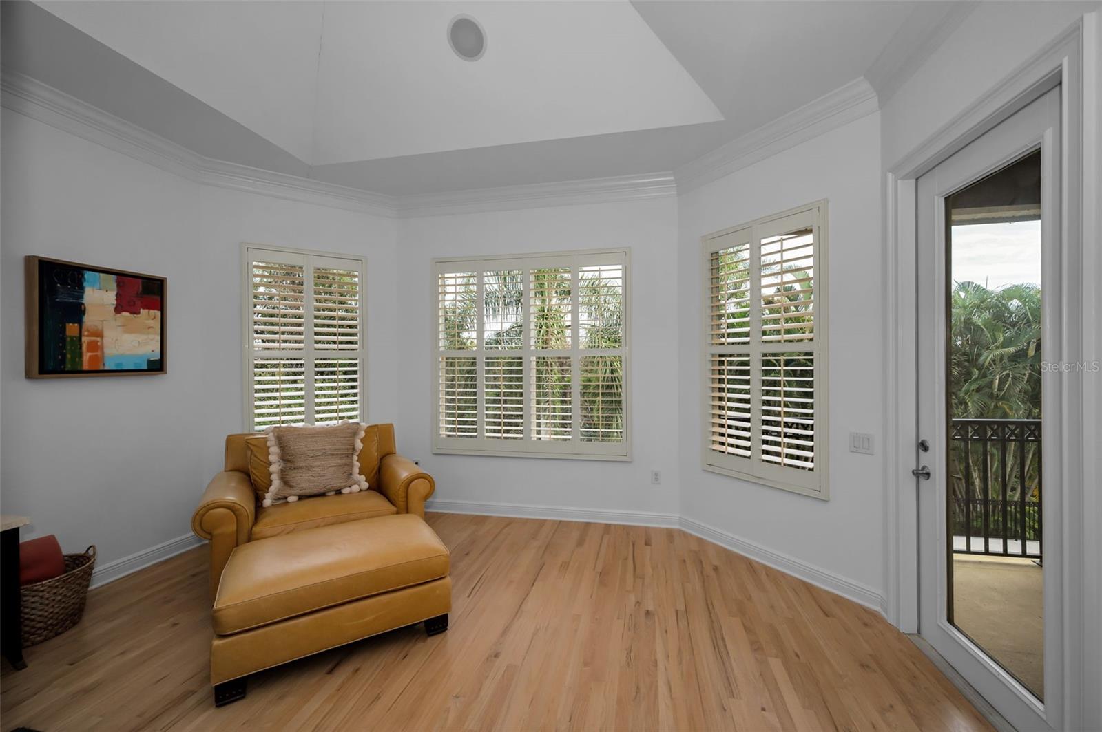 8871 Silverthorn Rd Property Photo 58