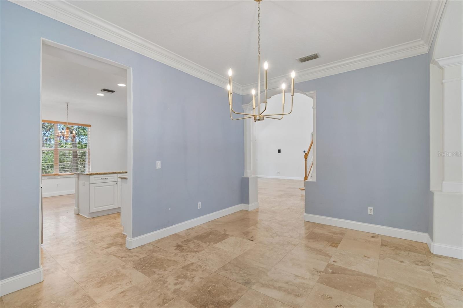 1828 Longview Ln Property Photo 10