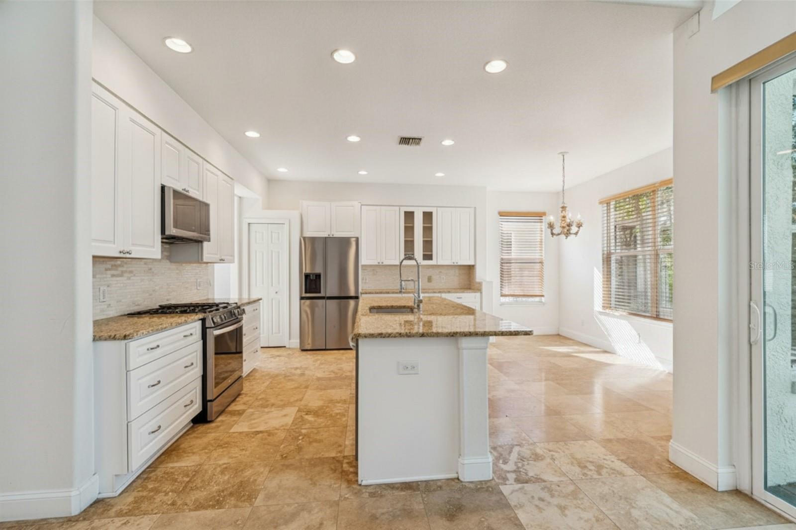 1828 Longview Ln Property Photo 15
