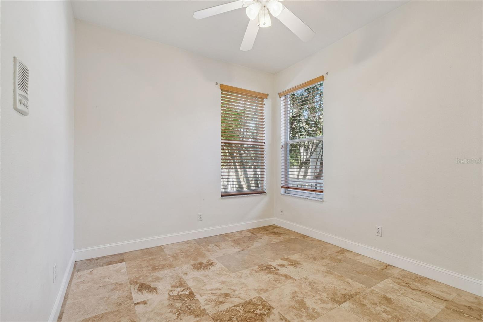 1828 Longview Ln Property Photo 26
