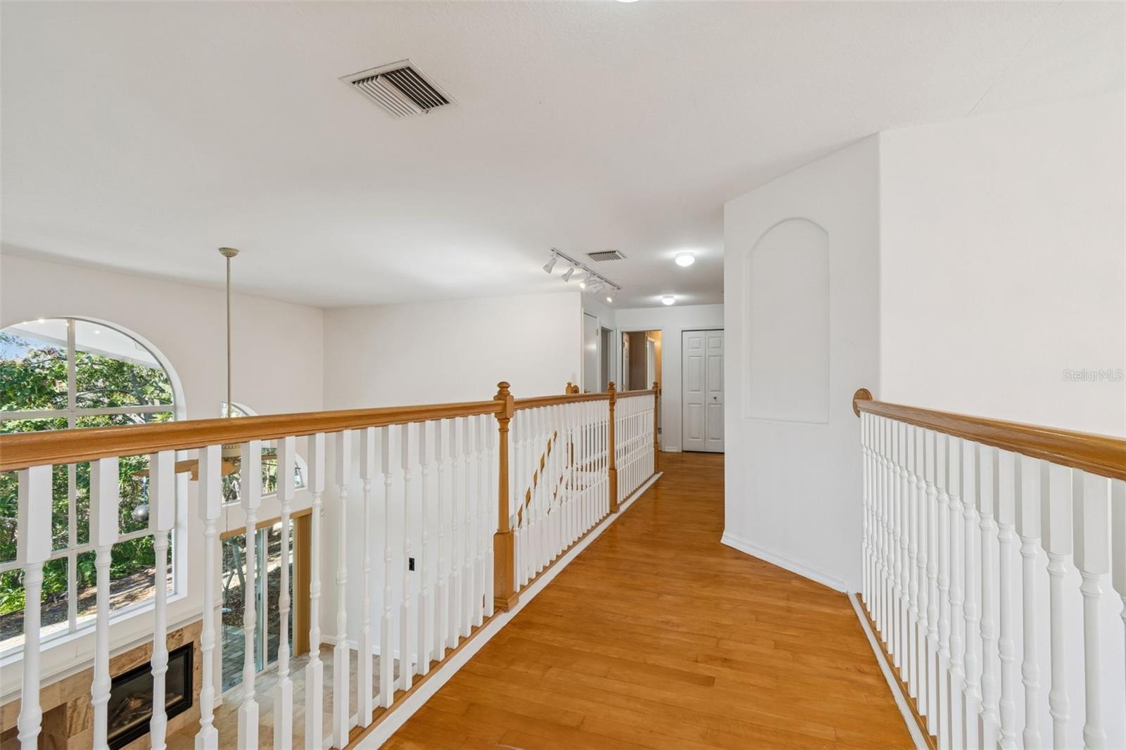 1828 Longview Ln Property Photo 29