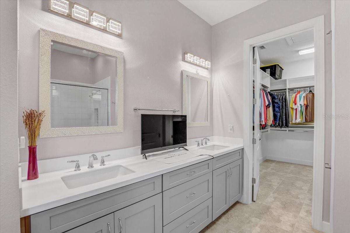 20113 Umbria Hill Dr Property Photo 33