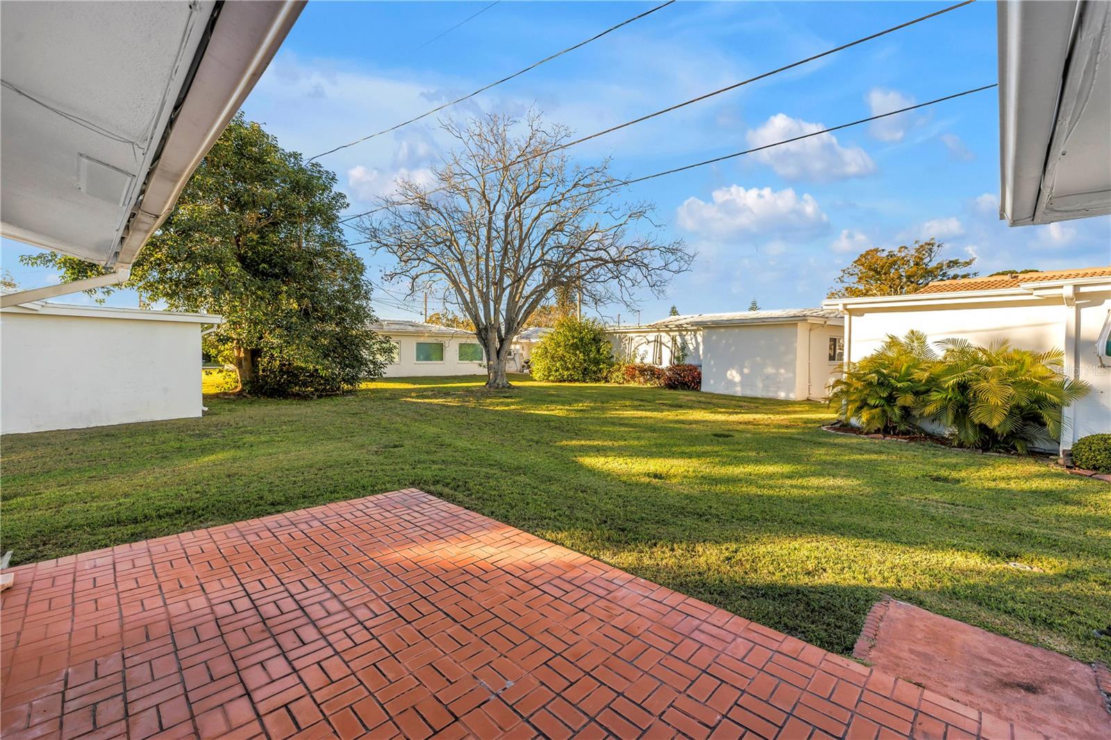 9840 Mainlands Blvd W Property Photo 18