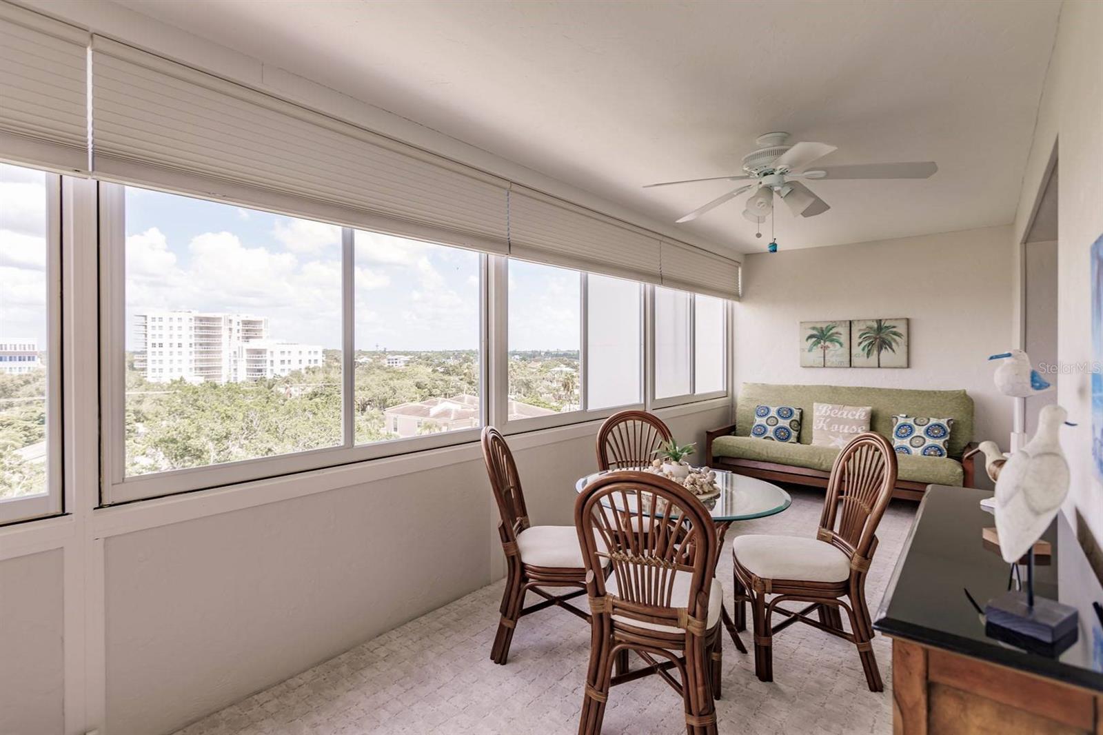 1125 W Peppertree Dr #605 Property Photo 26