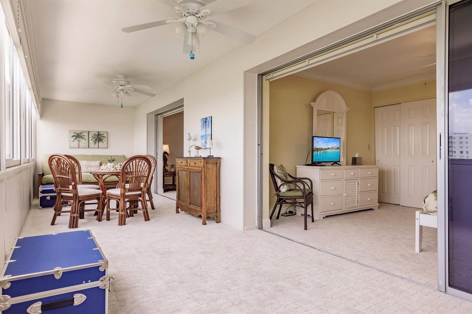 1125 W Peppertree Dr #605 Property Photo 28