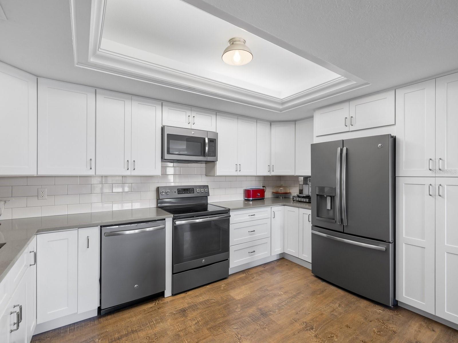 4 Belleview Blvd #804 Property Photo 6