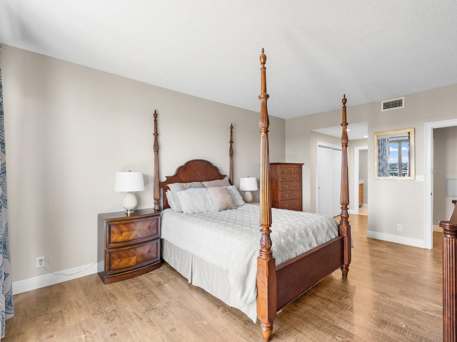 4 Belleview Blvd #804 Property Photo 20