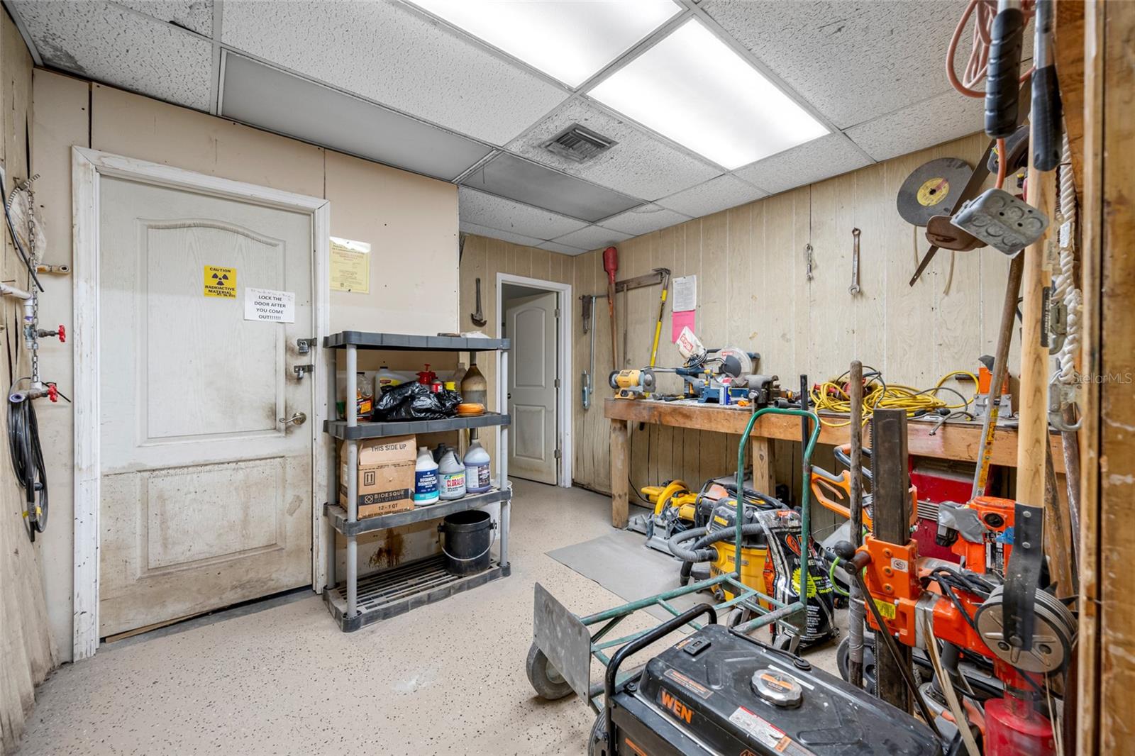 TB8466143 Property Photo 61