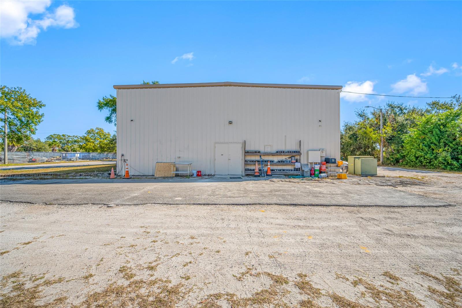 TB8466143 Property Photo 79