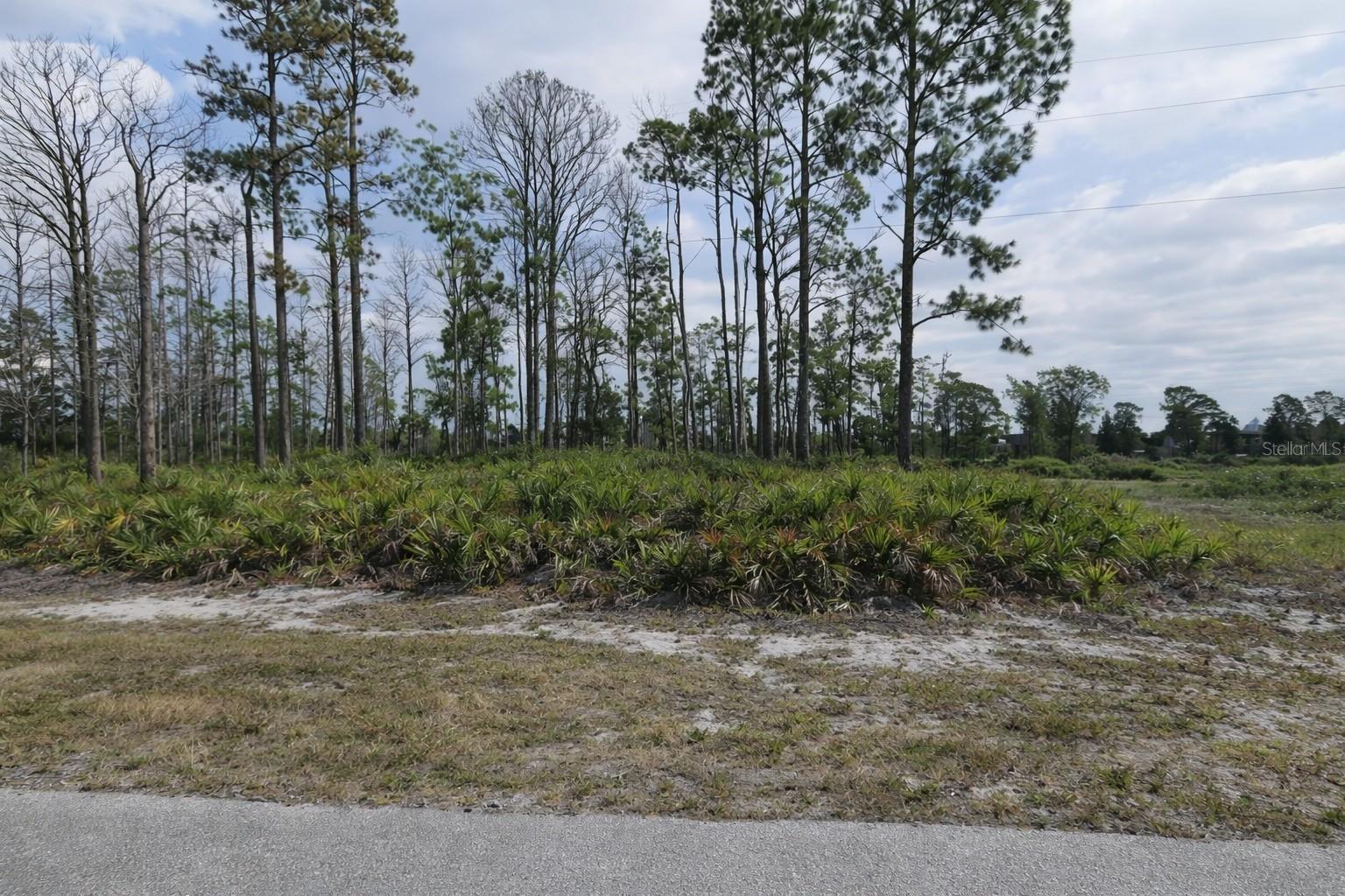 8 Mast Dr Property Photo 1