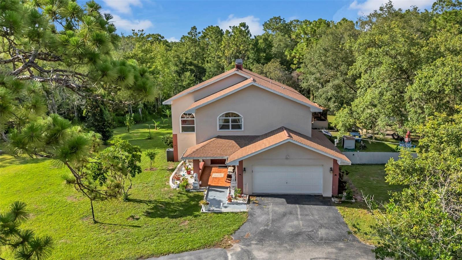10323 SARANAC TRL