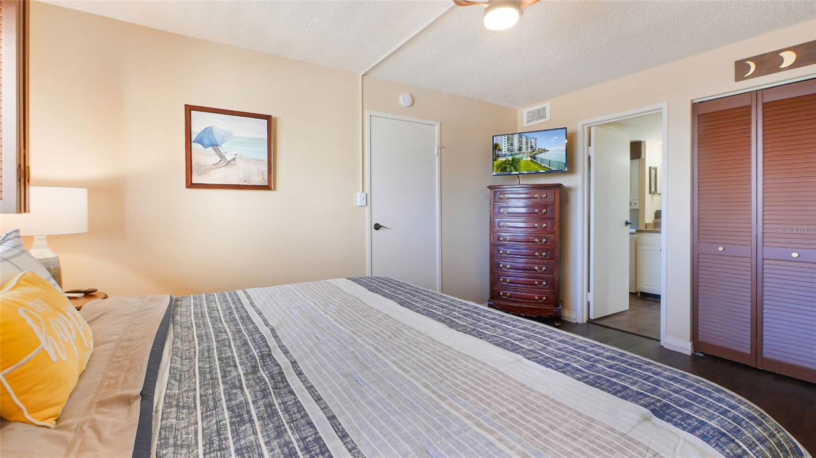 7150 Sunset #903e Property Photo 13