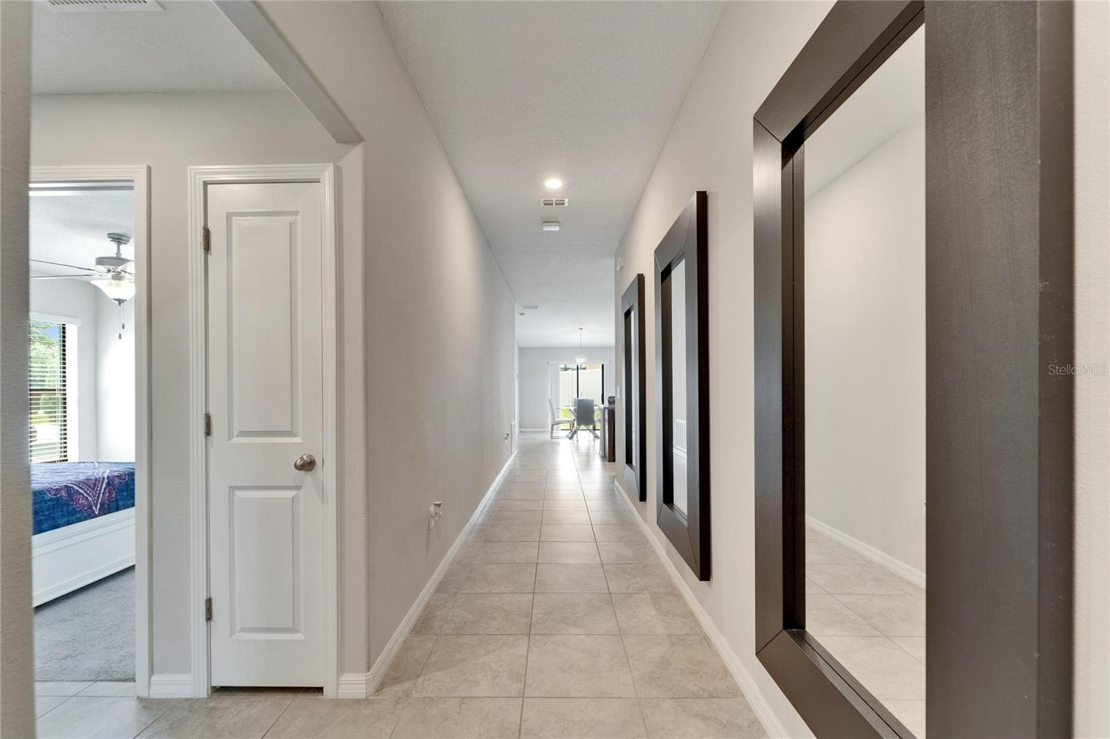 10119 Rose Petal Pl Property Photo 6