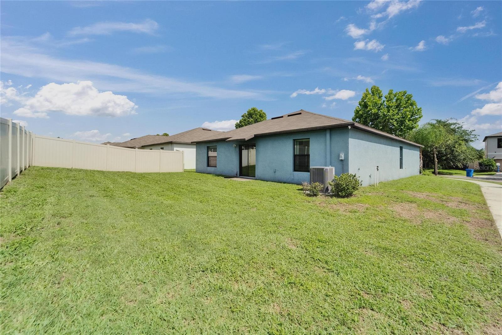 10119 Rose Petal Pl Property Photo 20