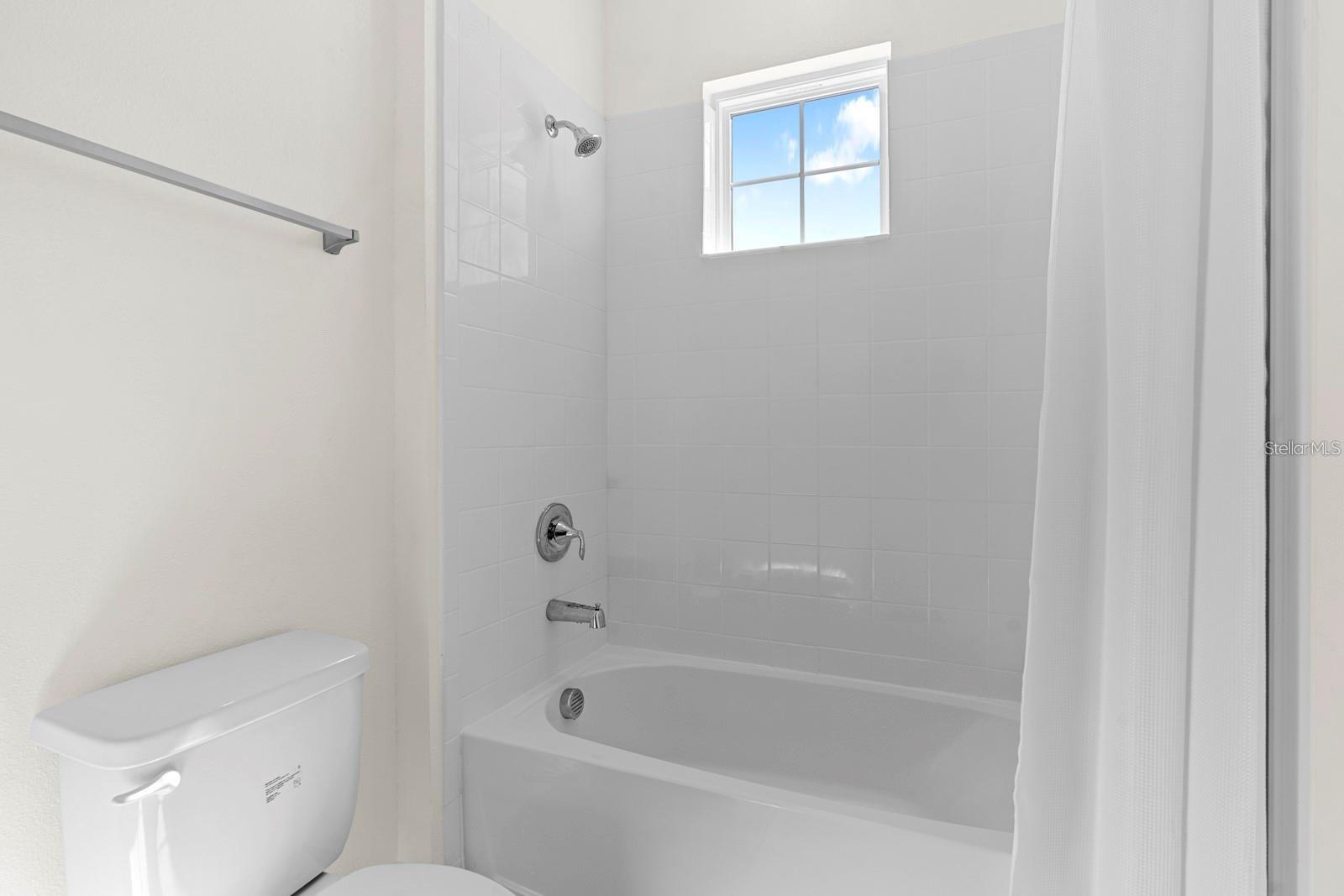 933 Signet Dr Property Photo 32