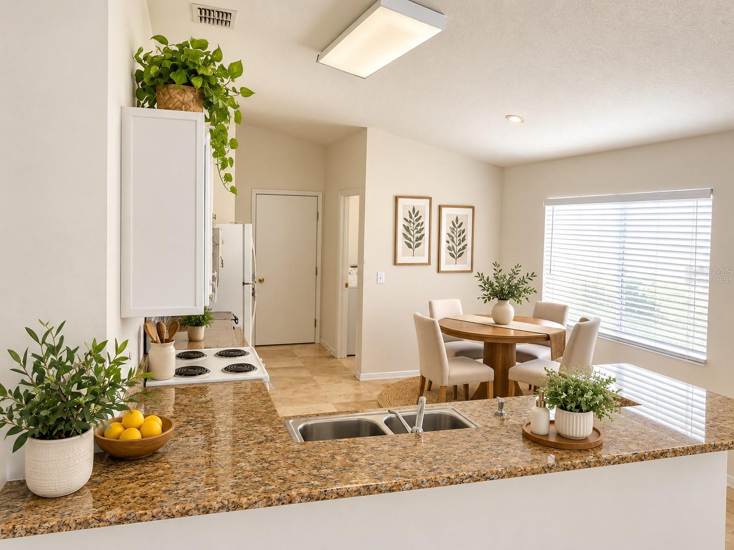 1530 Ocean Reef Rd Property Photo 4