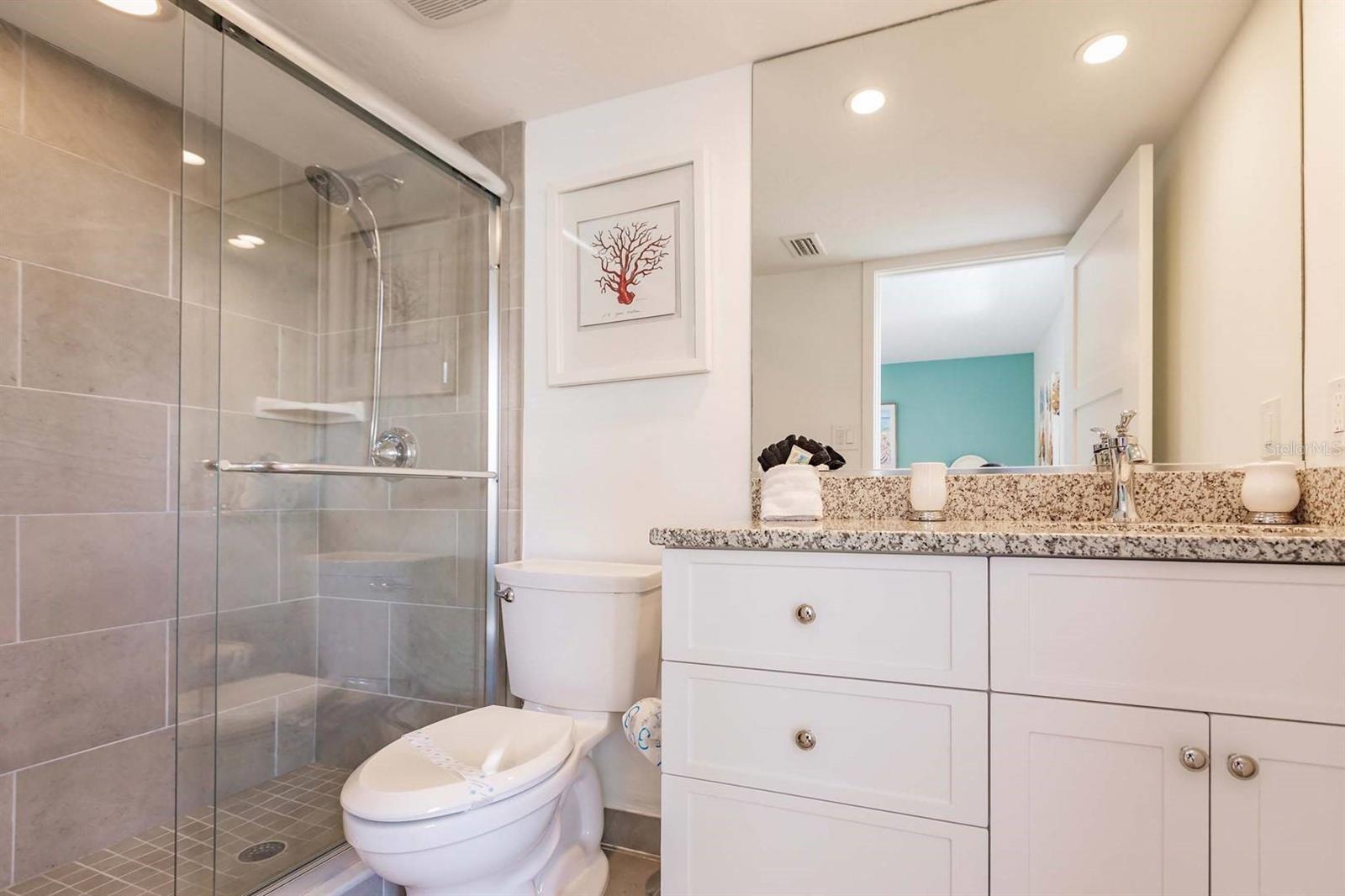 1125 W Peppertree Dr #407 Property Photo 19