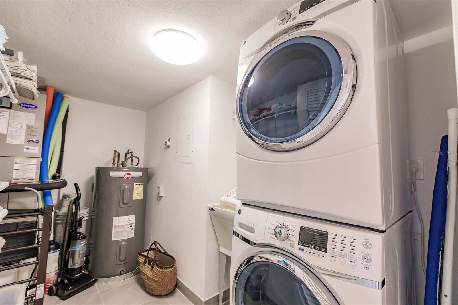 1125 W Peppertree Dr #407 Property Photo 22