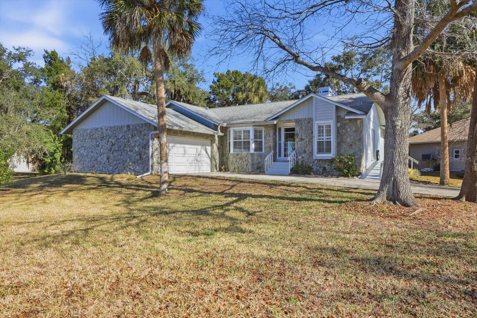 4601 S Gator Loop Property Photo 1