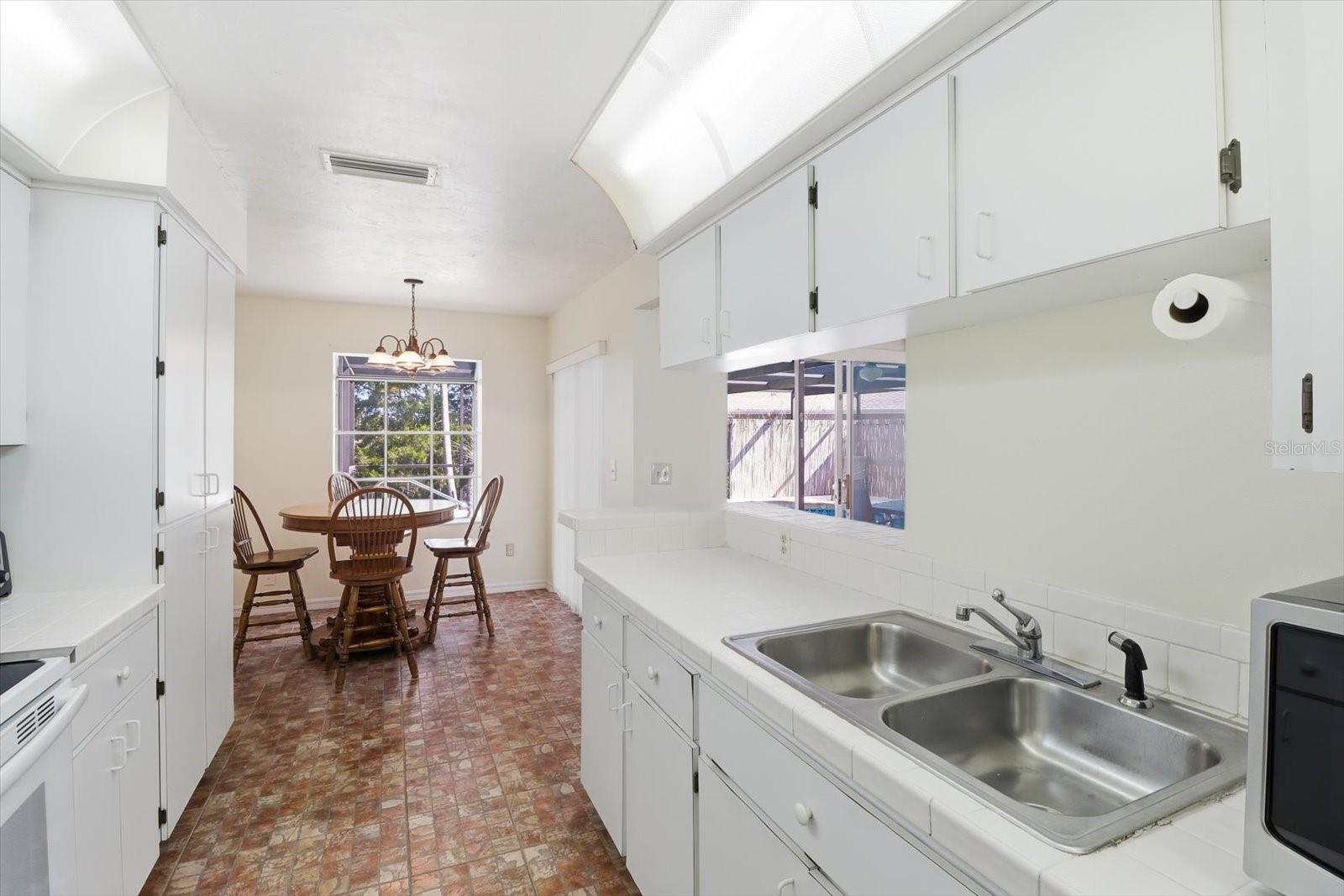 4601 S Gator Loop Property Photo 16