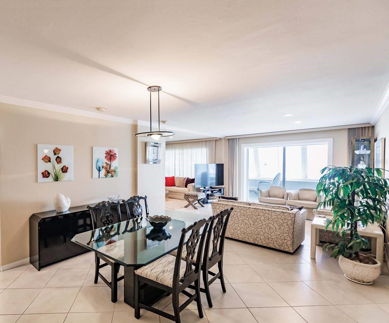 1055 W Peppertree Dr #802aa Property Photo 5