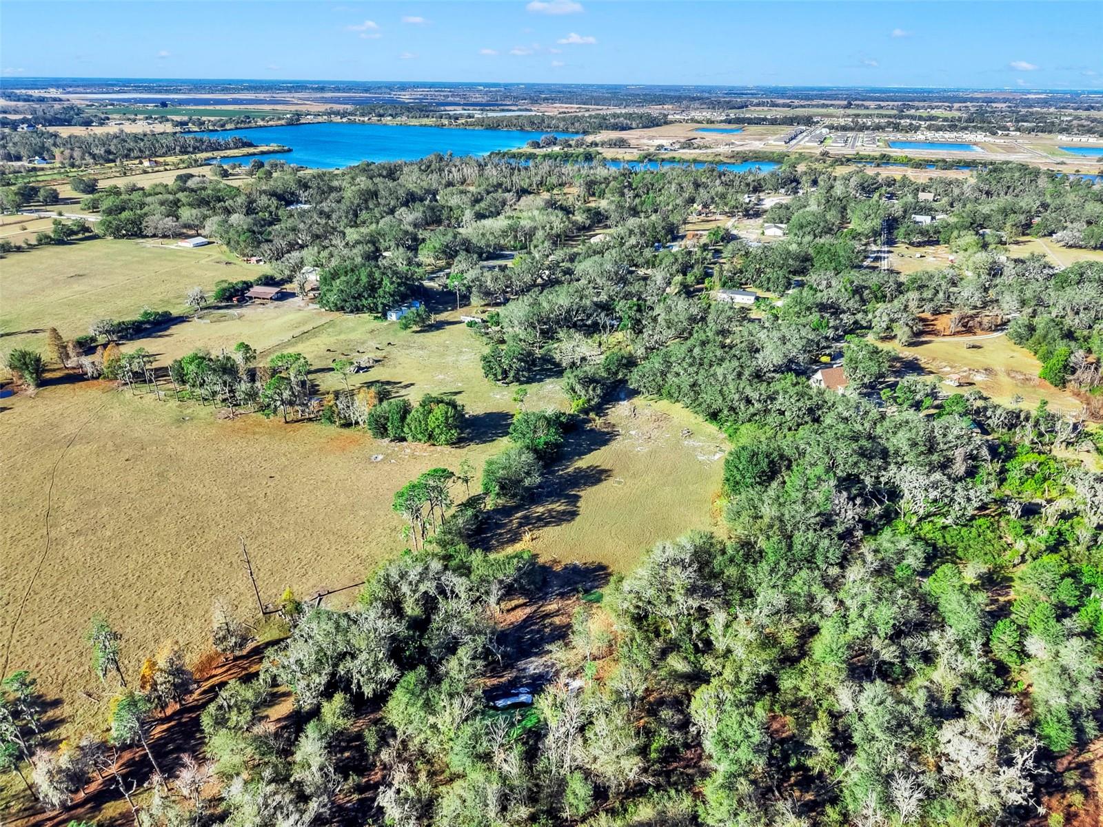 15024 Carlton Lake Rd Property Photo 4