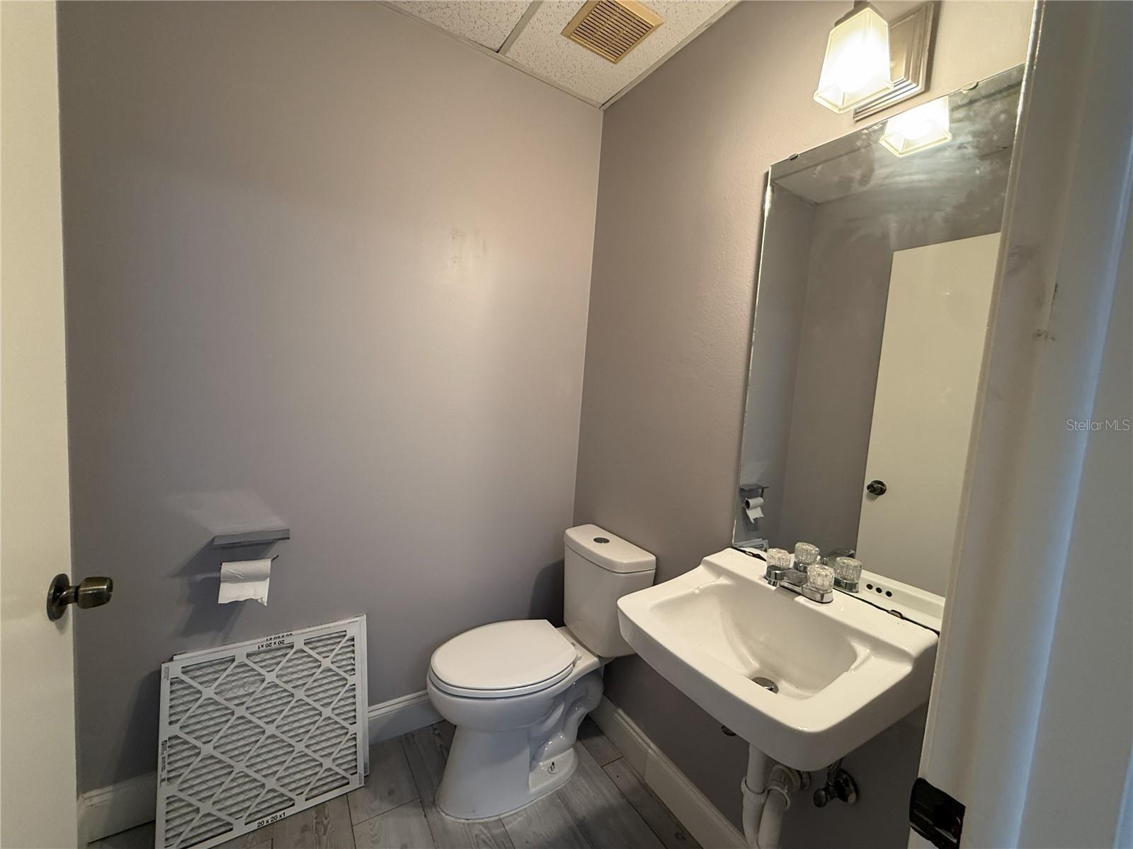2007 W Kennedy Blvd #a Property Photo 10