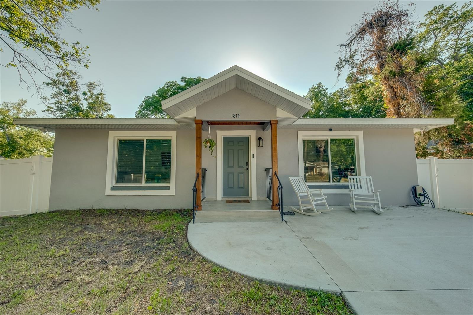 1814 Sylvan Dr Property Photo 1