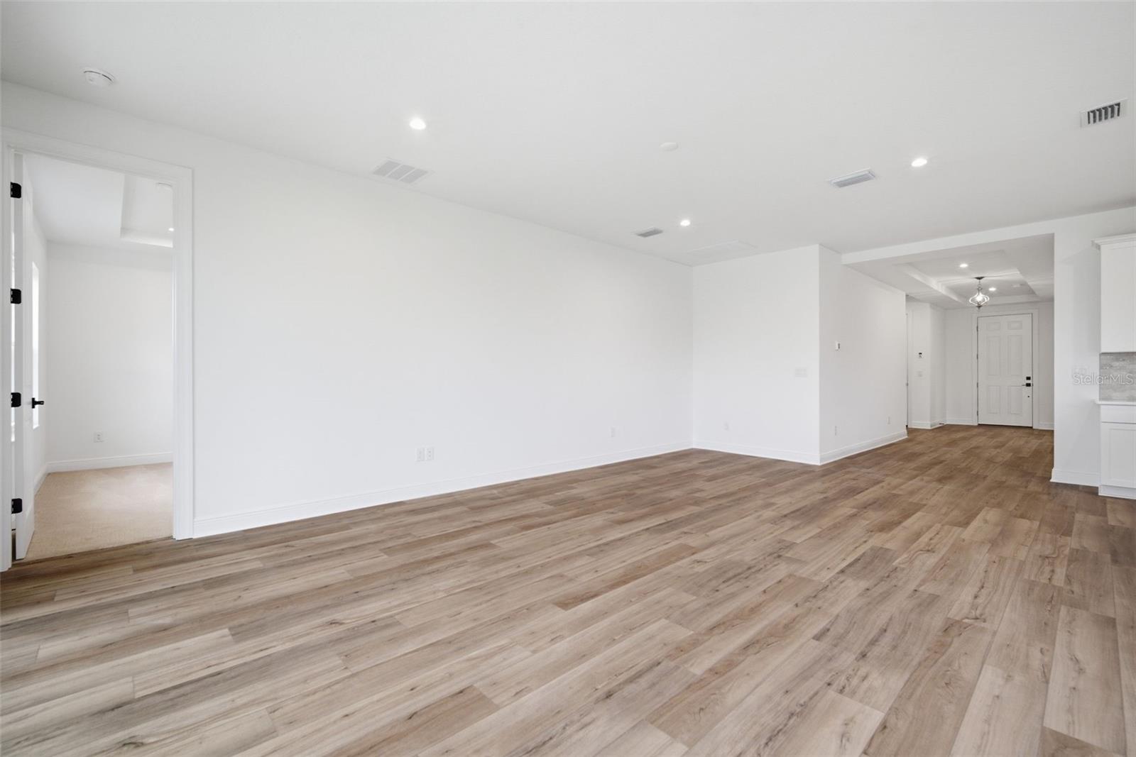 11830 Richmond Trail Property Photo 3