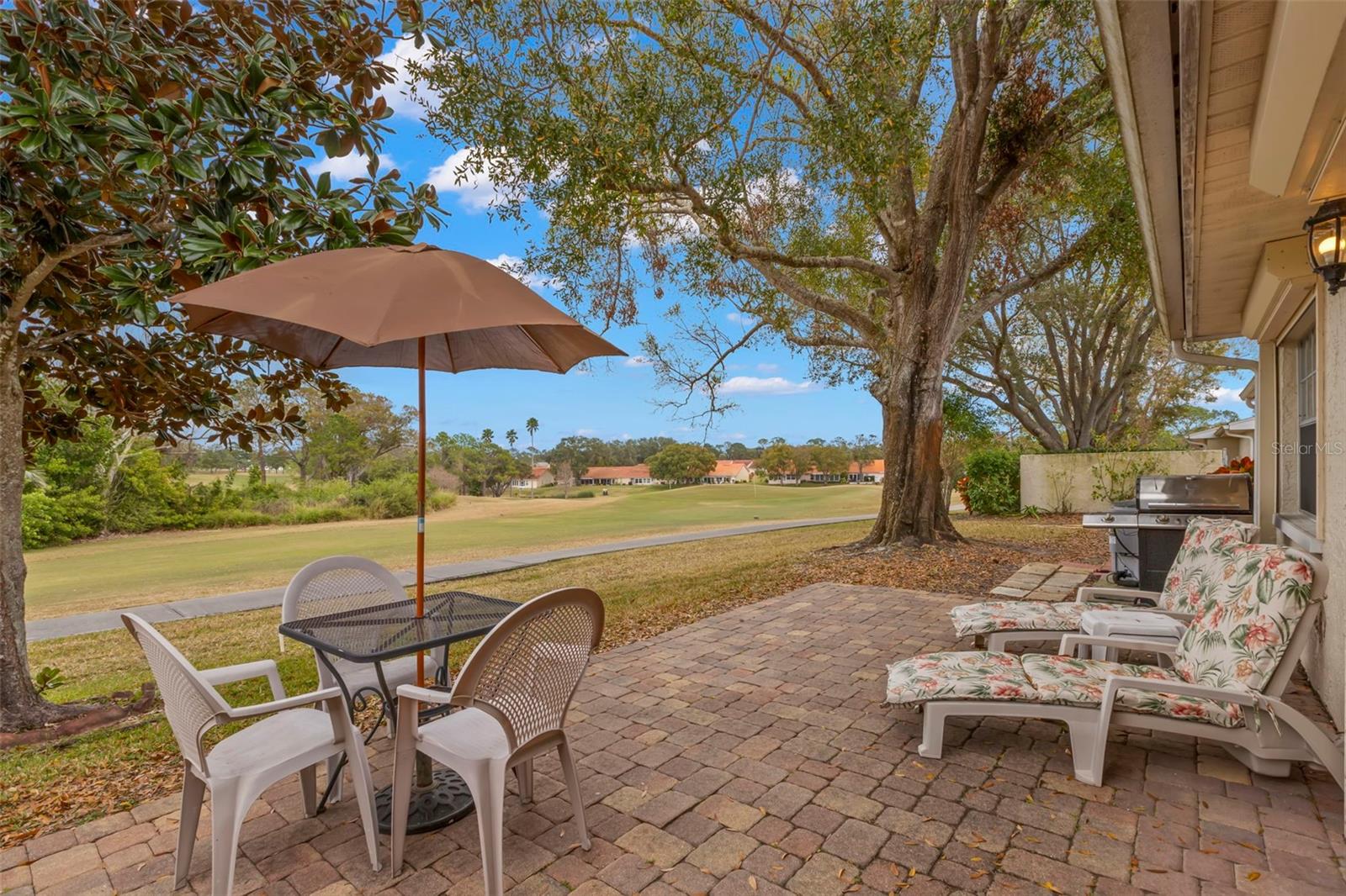 1084 Dunrobin Dr #d Property Photo 15