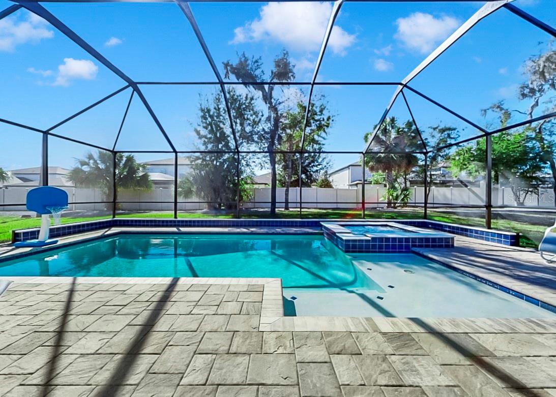 14115 Hammock Crest Way Property Photo 4