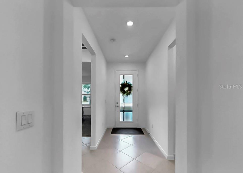 14115 Hammock Crest Way Property Photo 7