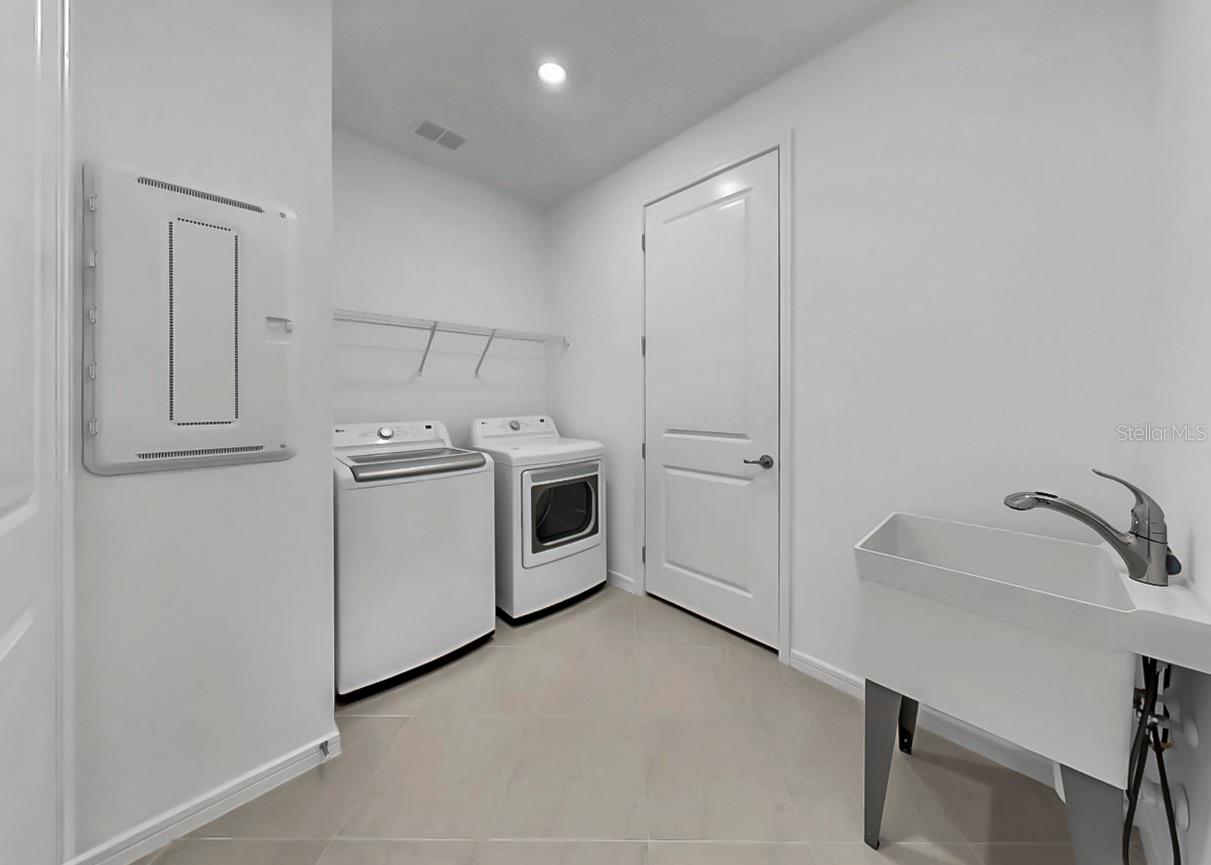 14115 Hammock Crest Way Property Photo 21