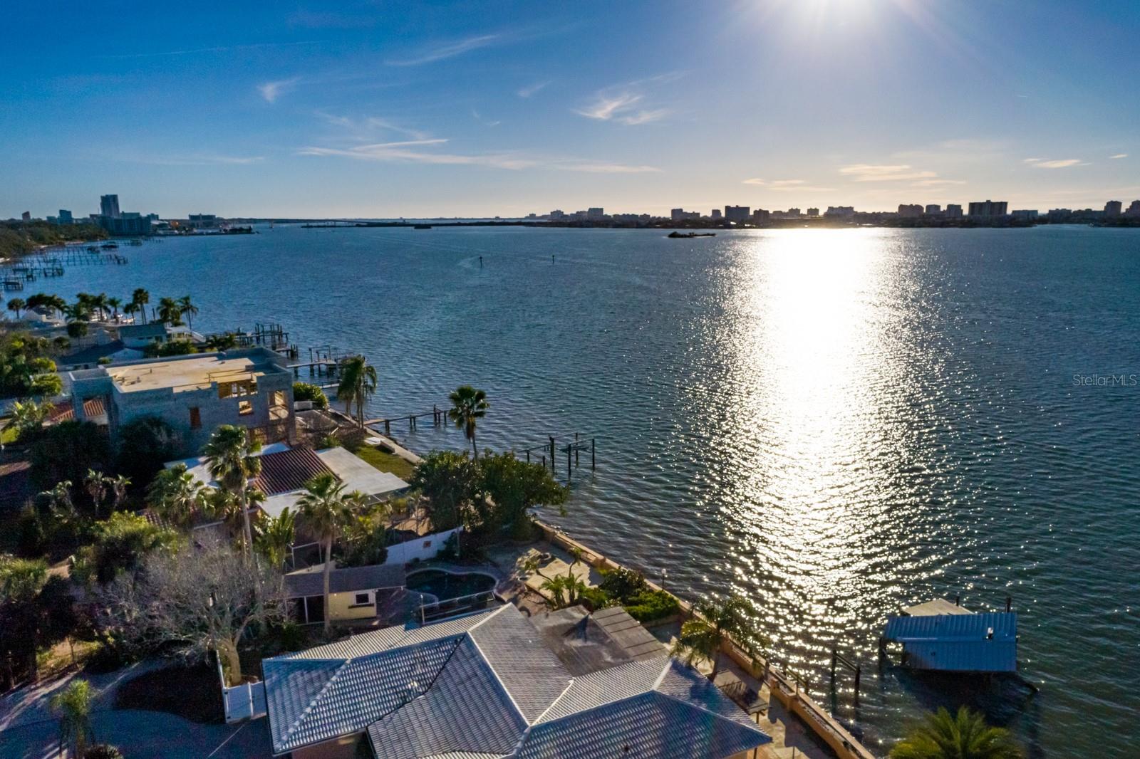 1844 Venetian Point Dr Property Photo 28