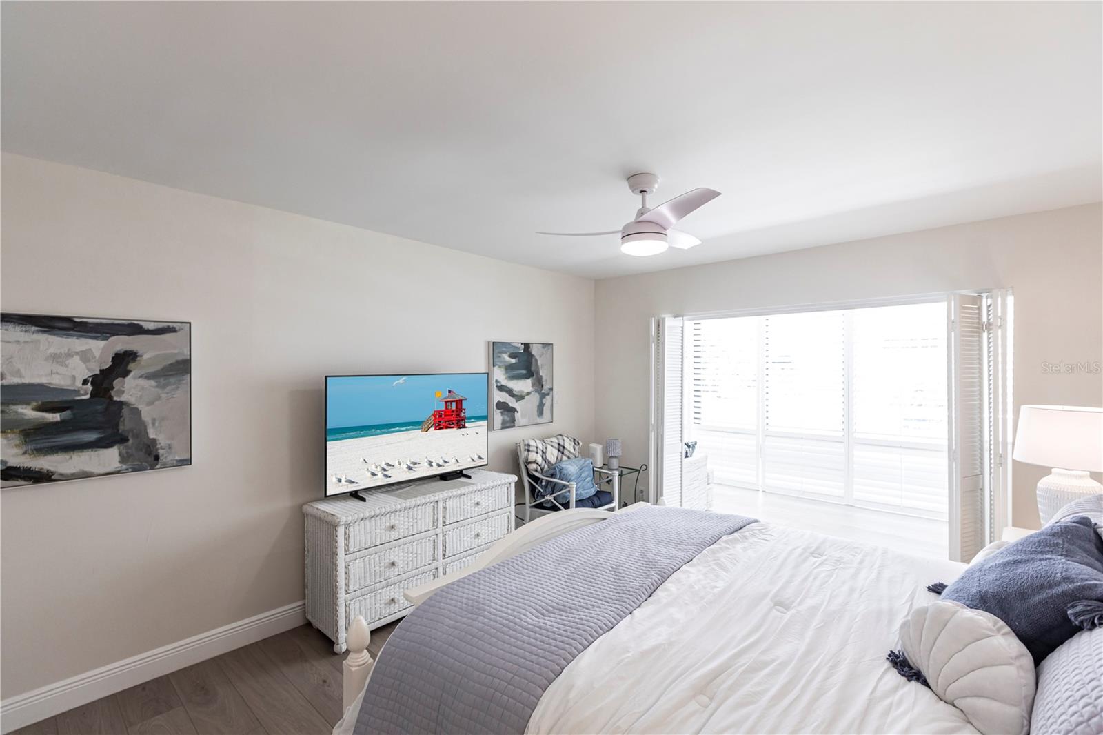 1055 W Peppertree Dr #106aa Property Photo 9