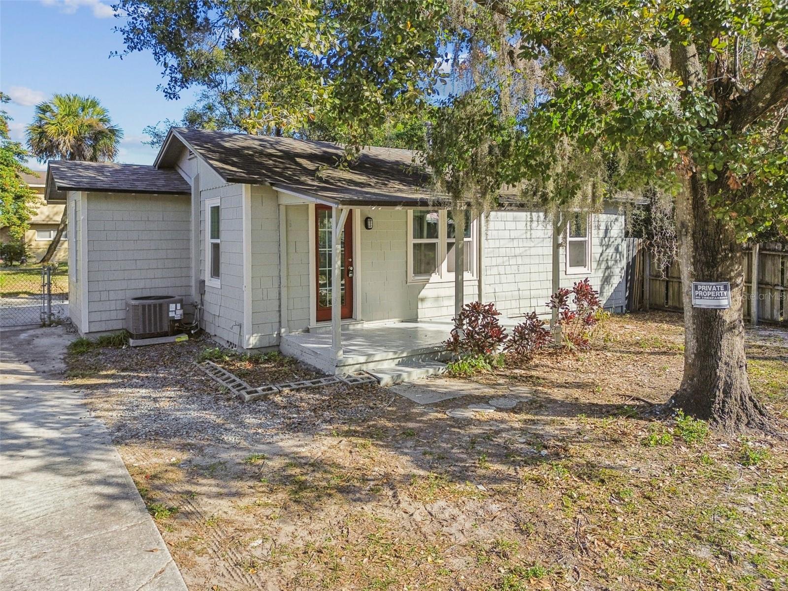 2308 Everett St Property Photo 46