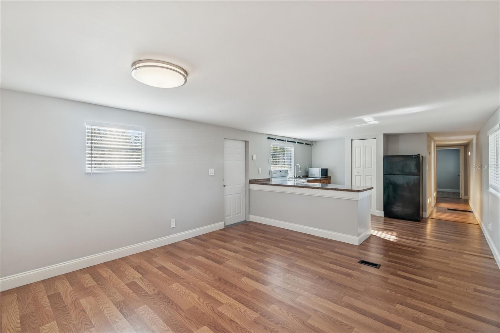 5464 S Wilson Pt Property Photo 4