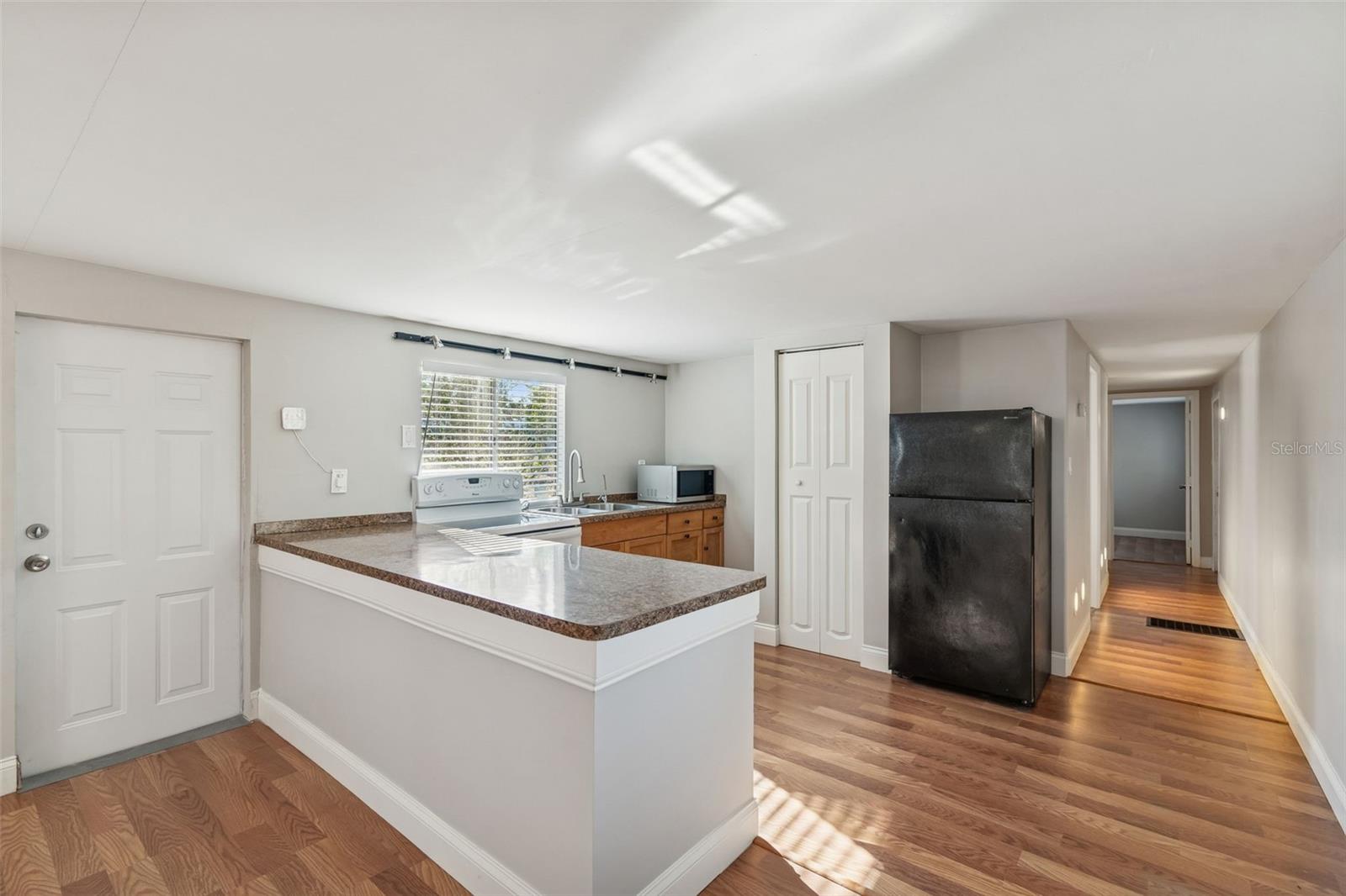 5464 S Wilson Pt Property Photo 13