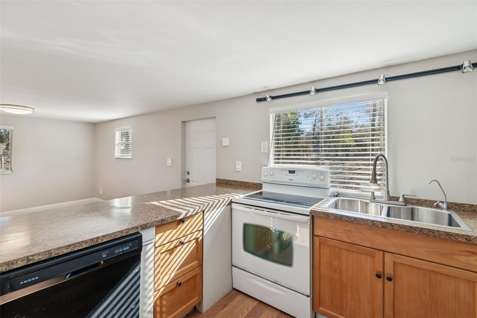 5464 S Wilson Pt Property Photo 21