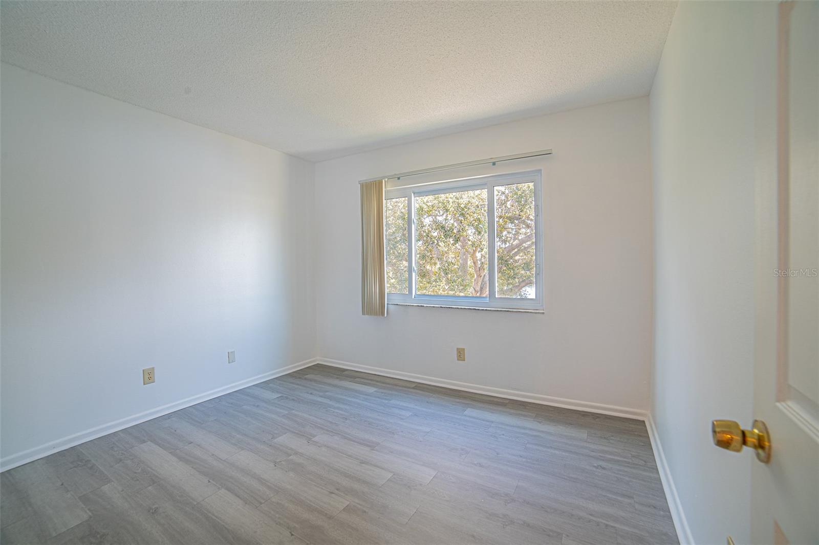 629 N Keene Rd #t11 Property Photo 14